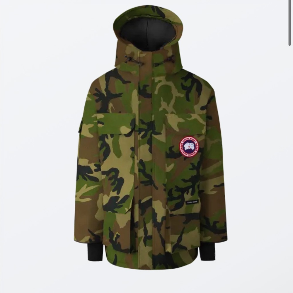 Canada goose expedition parka print: camo